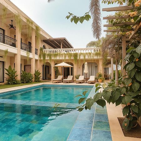 Abdi Hotel กีลีตราวางัน ภายนอก รูปภาพ