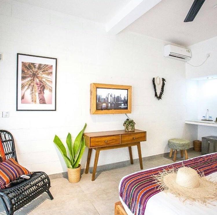 Abdi Hotel กีลีตราวางัน ภายนอก รูปภาพ