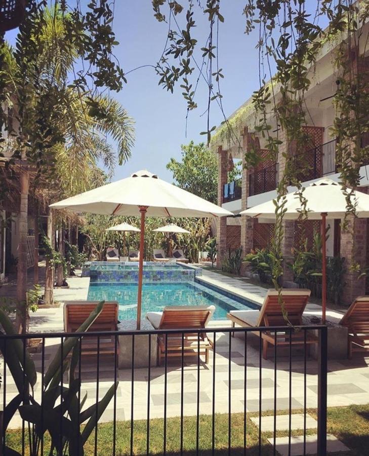 Abdi Hotel กีลีตราวางัน ภายนอก รูปภาพ