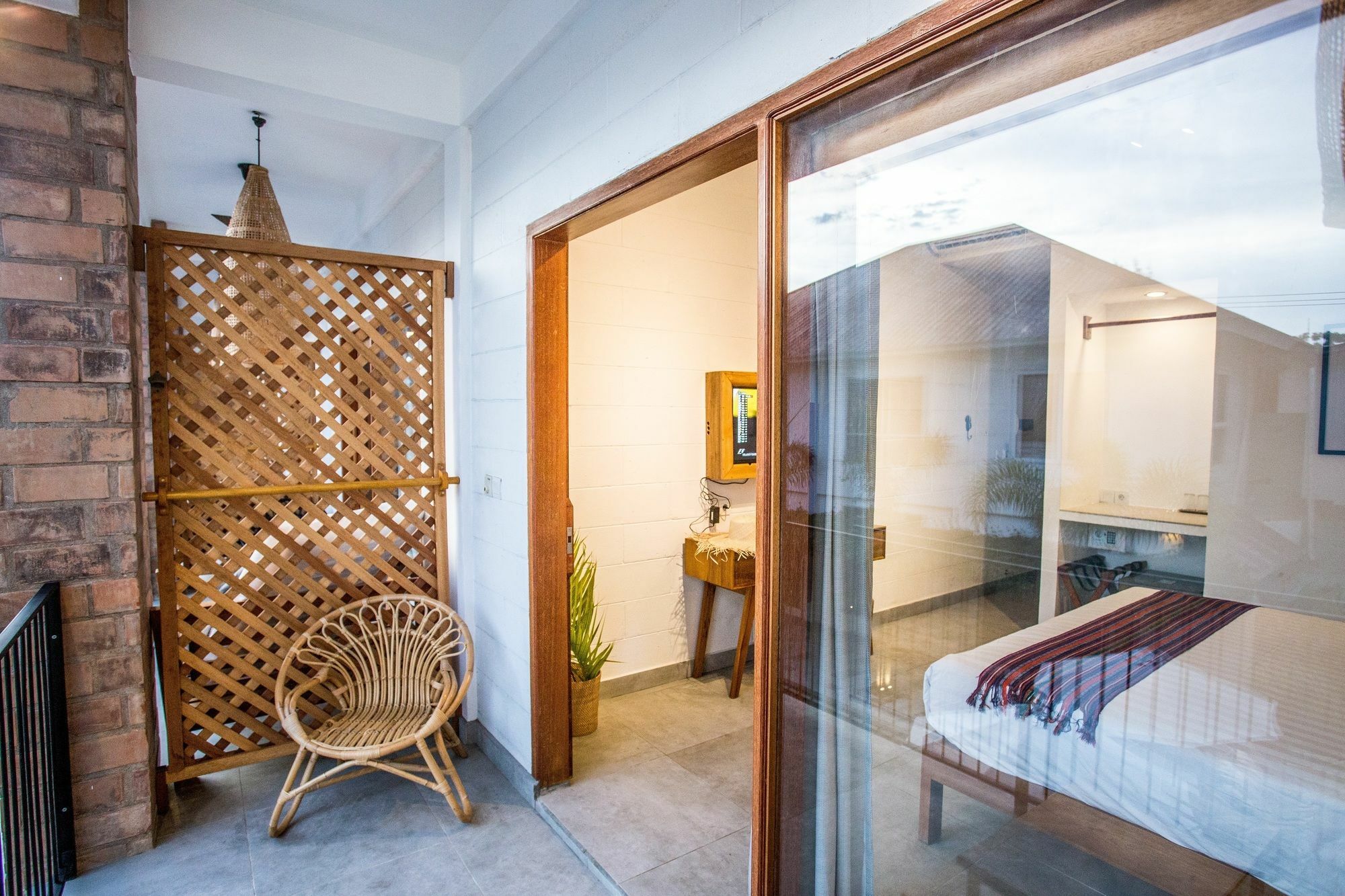 Abdi Hotel กีลีตราวางัน ภายนอก รูปภาพ